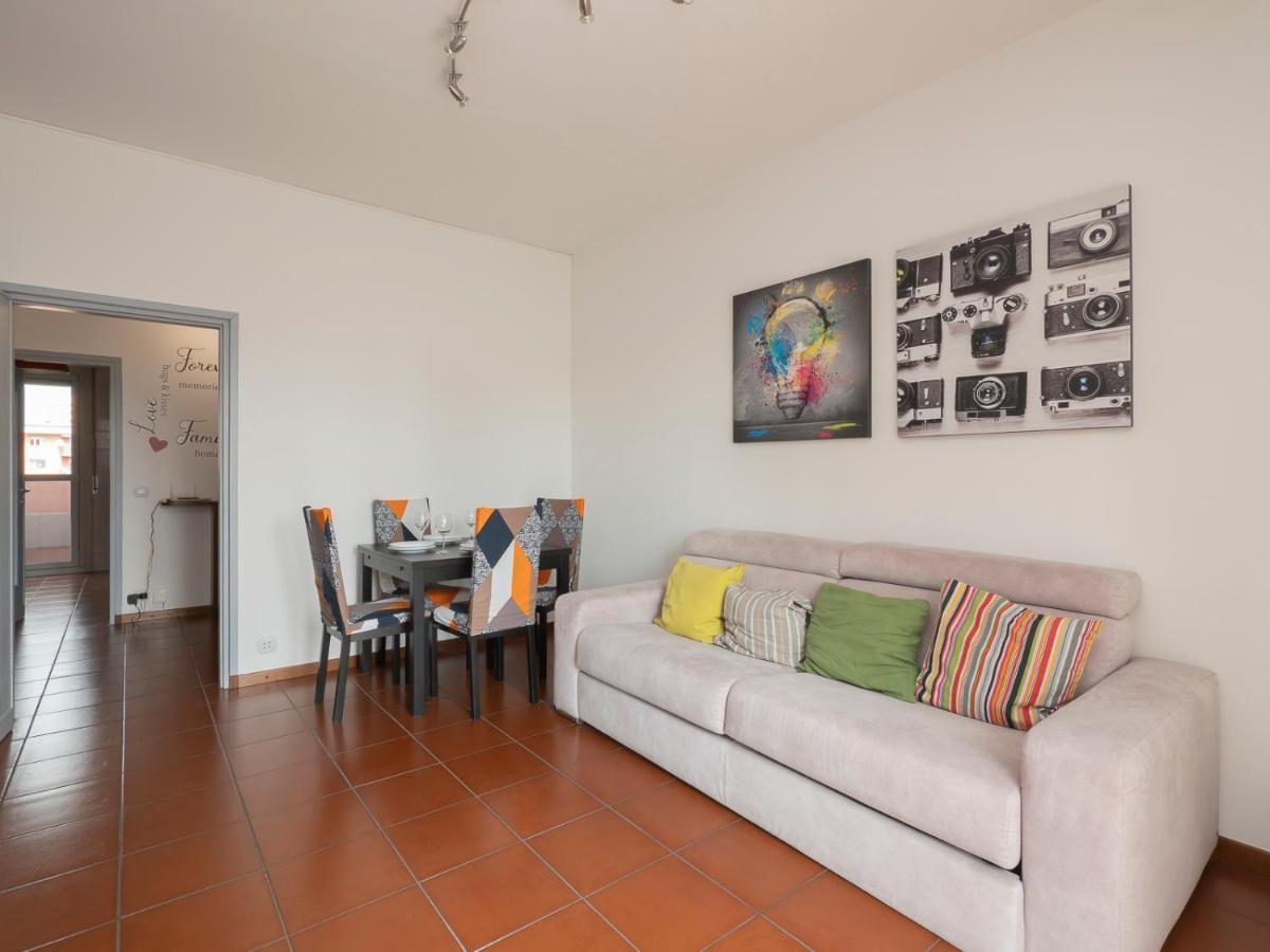I Host Apartment - Appennini 53 Milan Bagian luar foto